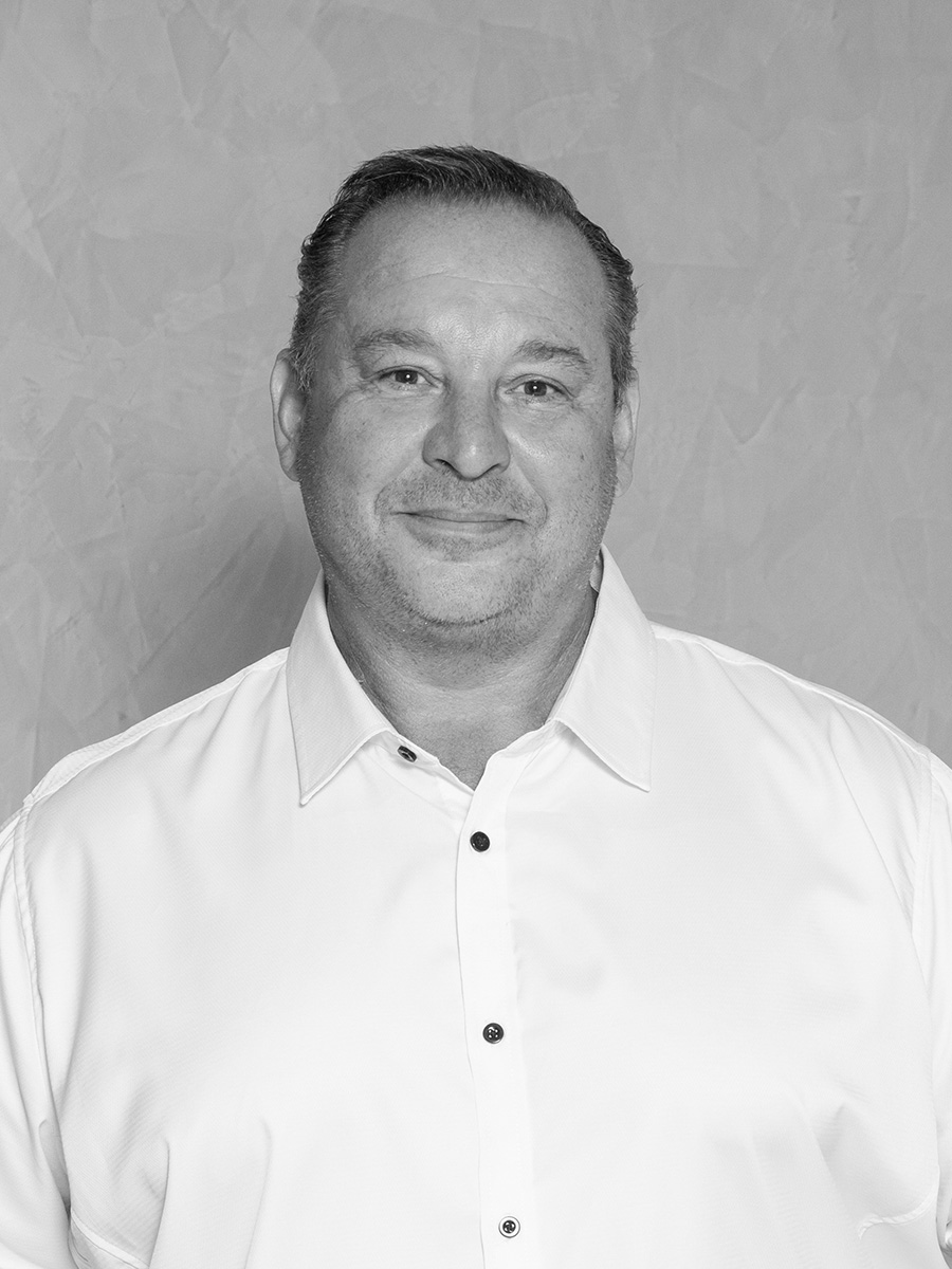 Team Profile Paul Ricciardello