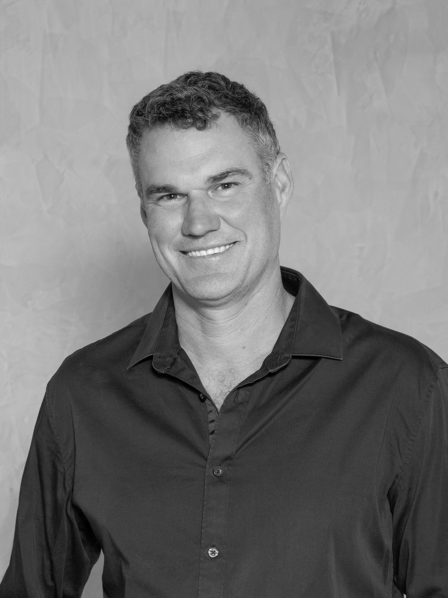 Team Profile Tony Sharland